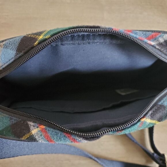 Lands End Navy Textured Crossbody Bag - Picture 5 of 5